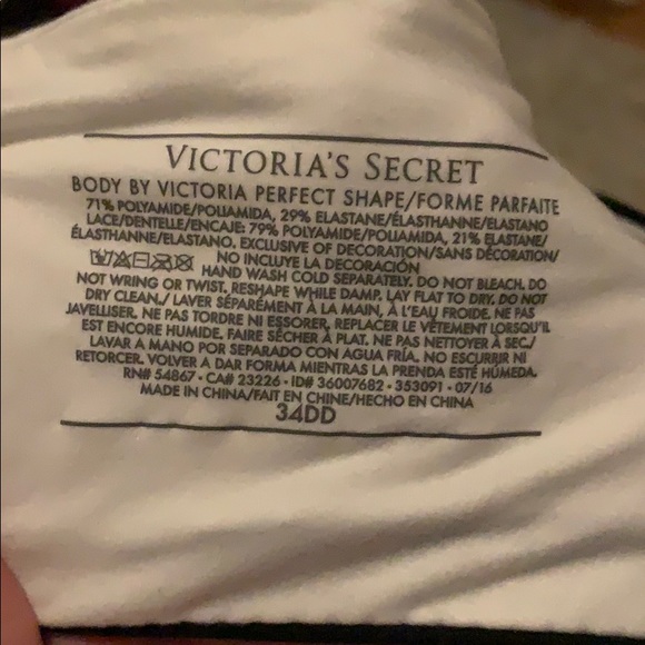 Body by V Bra with ajustable straps - Picture 3 of 3